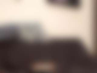 Live cam show with Annie - Facesitting on camtv
