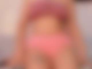 Live cam show with Annie - Joi on Camsoda