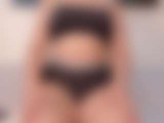 Live cam show with Annie - Asshole on Camsoda