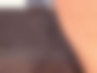 Live cam show with Annie - Eating Pussy on xDating