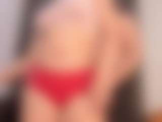 Live cam show with Annie - Eating Pussy on fuklive.com