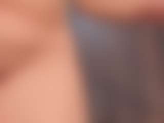 Live cam show with Annie - Riding on CamwithHer