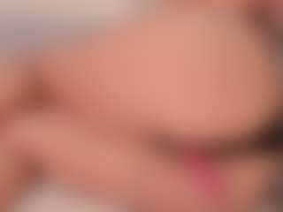 Live cam show with Annie - Eating Pussy on Milfs Live
