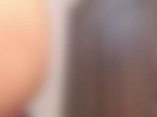 Live cam show with Annie - Eating Pussy on SquirtSoMuch