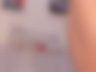 Live cam show with Annie - Eating Pussy on testsause.com