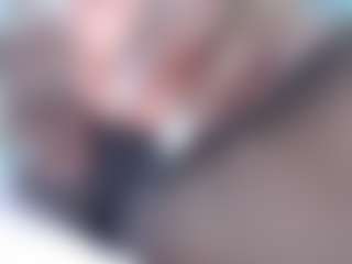 sexygirlcreamy's Live Sex Cam Show