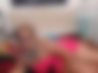Live cam show with ConnieCamora - Long Hair on xplaylive.com
