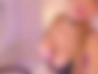Live cam show with LizzTayler - Fuck on Camiplay Live