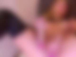 Live cam show with LizzTayler - Shaved on Camsoda