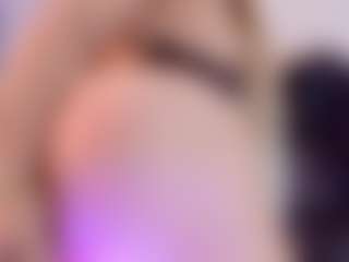 Live cam show with LizzTayler - Blonde Hair Lovense on Camsoda