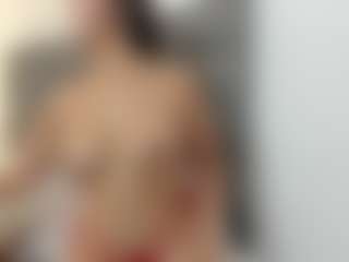 Live cam show with BIGBOOBSAdri - Bedroom on Soda Cam