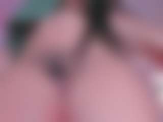 Live cam show with stacielayne - Asian BBW on Nude Live Now