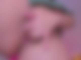 Live cam show with stacielayne - Asian BBW on googirlz