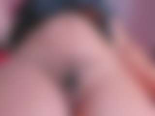 Live cam show with stacielayne - Bedroom Asian on Camsoda