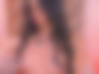 Malaia Hills's Live Sex Cam Show
