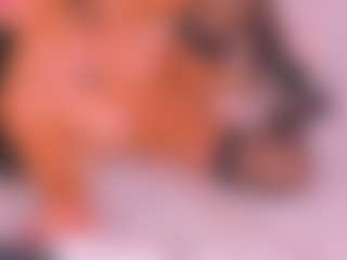 Malaia Hills's Live Sex Cam Show