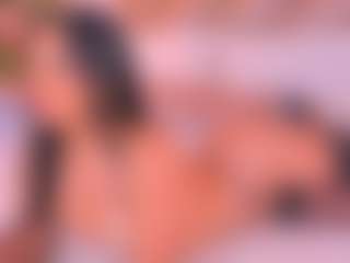 Live cam show with Malaia Hills - Average on StripNow