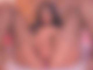 Malaia Hills's Live Sex Cam Show