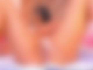 Malaia Hills's Live Sex Cam Show