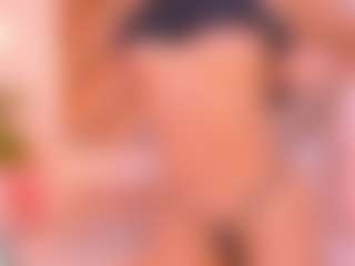 Malaia Hills's Live Sex Cam Show