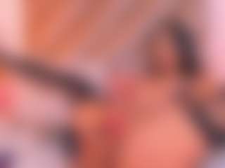 Malaia Hills's Live Sex Cam Show