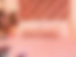 Malaia Hills's Live Sex Cam Show