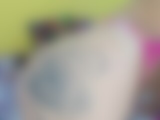 Live cam show with amyyleee - Small Tits Brown Hair on luckytryst.com
