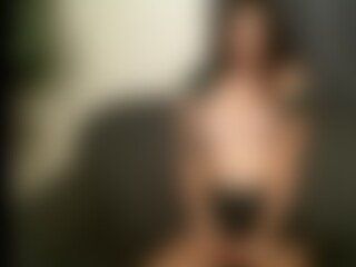 urlatenightsnack's Live Sex Cam Show