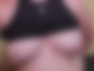 laura's Live Sex Cam Show