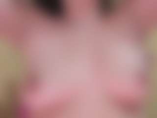 Live cam show with laura - Body Massage on Instabang