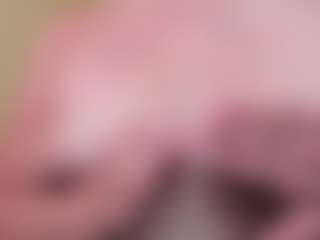 Live cam show with laura - Hairy Pussy on Big Tits
