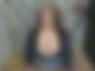 Live cam show with Fetish Girl - Nails on Hubzter Live
