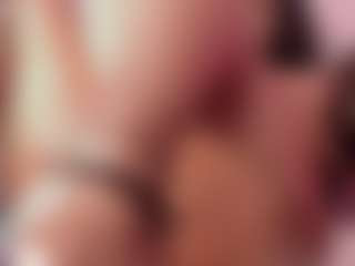Live cam show with Elsie Morris - Ebony Big Tits on Camming Site