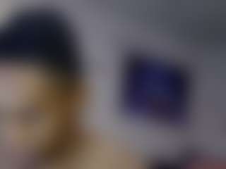 mrdllongcrippler's Live Sex Cam Show