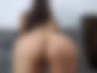 Live cam show with Anna Jones - Dildo Or Vibrator on CamwithHer