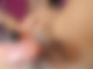 Live cam show with SOPHIE PARKER - Flashing on https://playwithruby.com