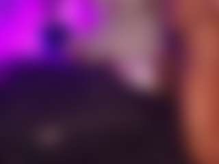 Live cam show with britannyebony - French on Camsoda | colombia