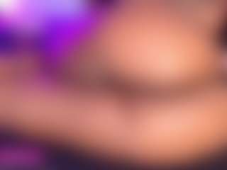 Live cam show with britannyebony - Hairy on Hubzter Live