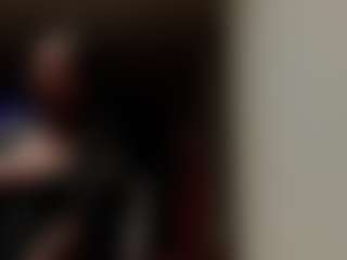 Live cam show with Ebony Supreme - Findomme on CamClone