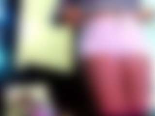 Live cam show with el3ctraa - Small Ass on CamwithHer