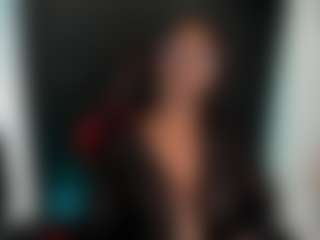 Live cam show with connywells - Slimthick on galaxygirlnitro.com