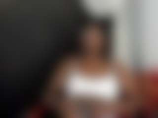Live cam show with connywells - Ebony on studioflirtlive.com | colombia