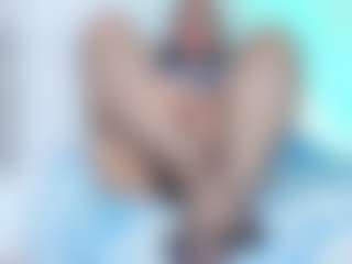 Carolinasweet33's Live Sex Cam Show