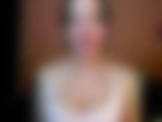 Live cam show with paulinadelatorre - Teasing on Camsoda