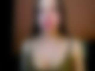 Live cam show with paulinadelatorre - Athletic on Gym Cam Girls
