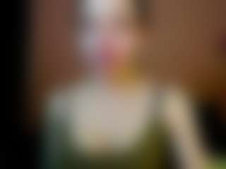 Live cam show with paulinadelatorre - Teasing on StripNow