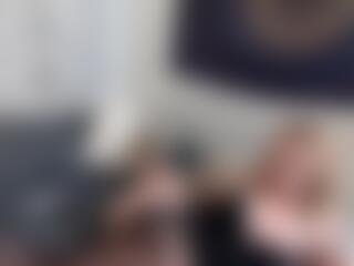 sweetluna's Live Sex Cam Show