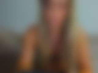 Live cam show with Brianna J - Kitchen on CamClone