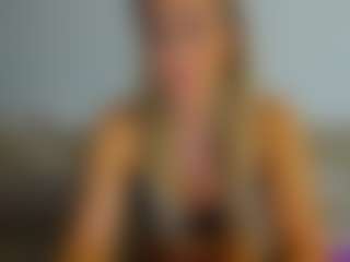 Live cam show with Brianna J - Kitchen on anonymated.com