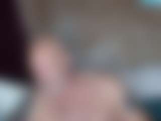 T-GRiZZ79's Live Sex Cam Show